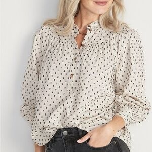 Old Navy Clip Dot Henley Swing Top Xl